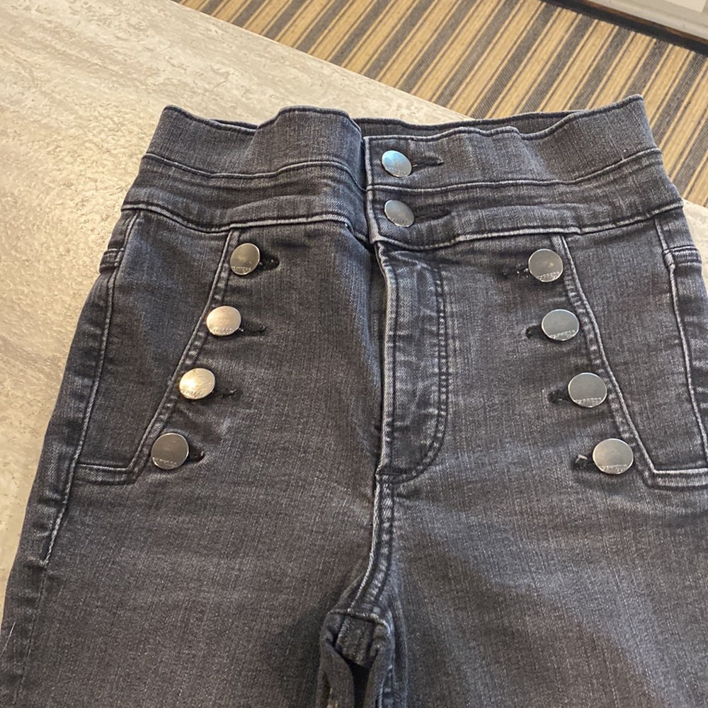 Black Denim Express Skinny Jeans, Size 00R - Picture 2 of 7